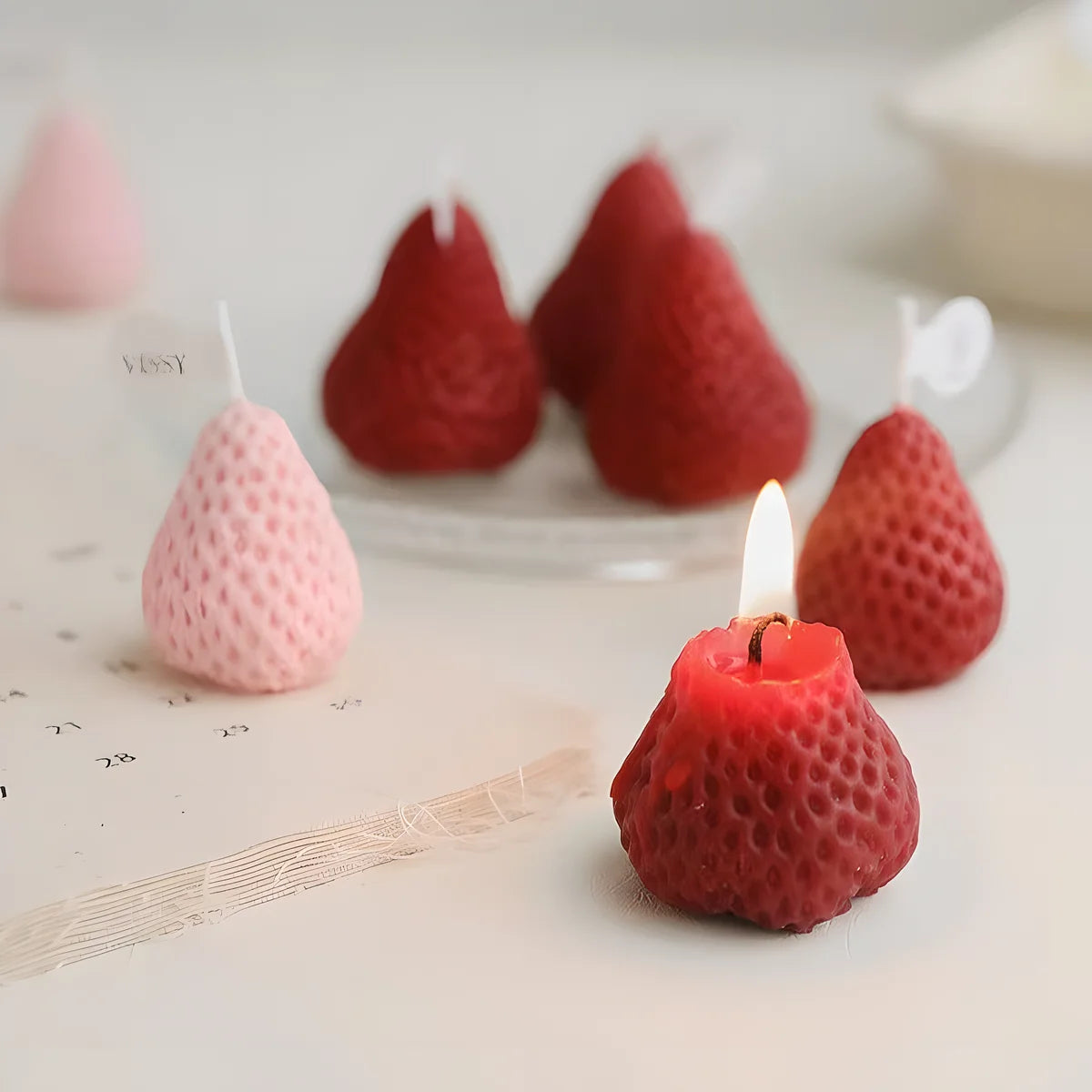 4PC Strawberry-Shaped Scented Candles – Aromatherapy & Decor